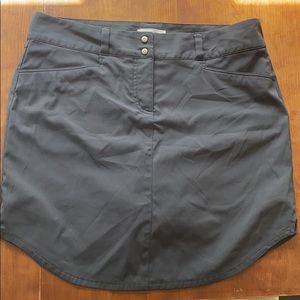 Adidas 3 stripe golf everyday athletic skort Sz 8